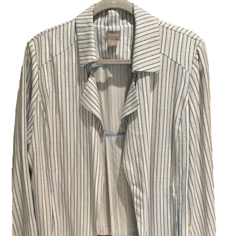 CHICO’S OPEN FRONT JACKET SIZE 2/L
